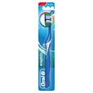 ORAL-B Escova de Dentes Complete product image