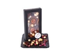 Imagem do produto tablete chocolate leite 33.6% com amêndoa sultana avelâ artzz120 g